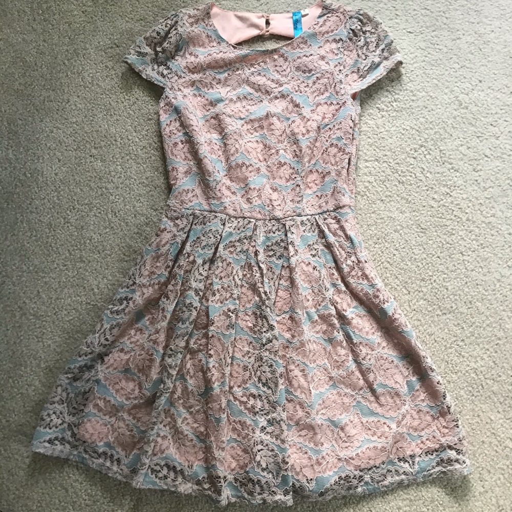 Pink and gray flower lace dress